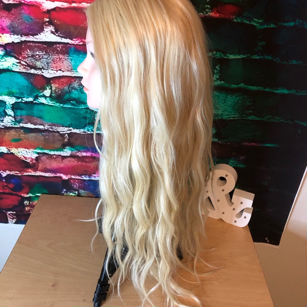 Wavy all blonde wig